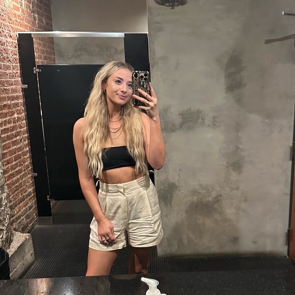 ZARA trouser shorts small